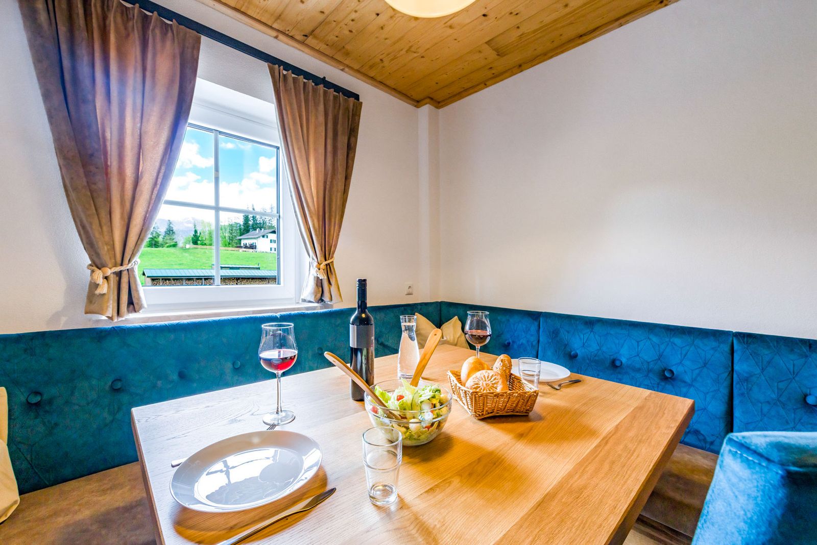 Zimmer Zur Tenne: Essecke